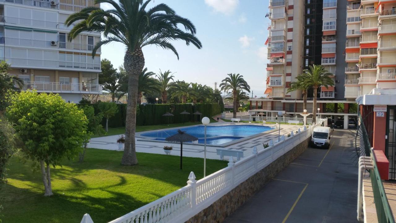 Apartamento En 1ª Linea Con Piscina Alicante Eksteriør billede
