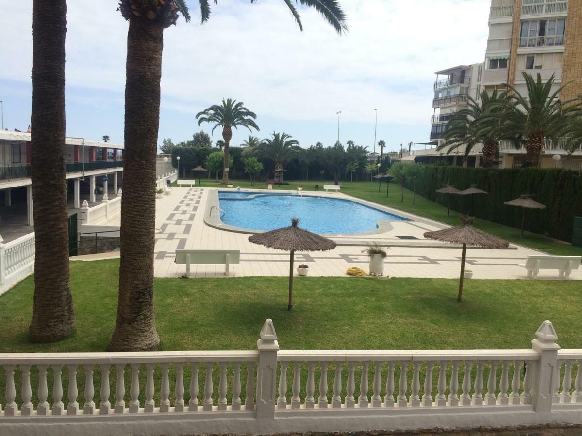 Apartamento En 1ª Linea Con Piscina Alicante Eksteriør billede